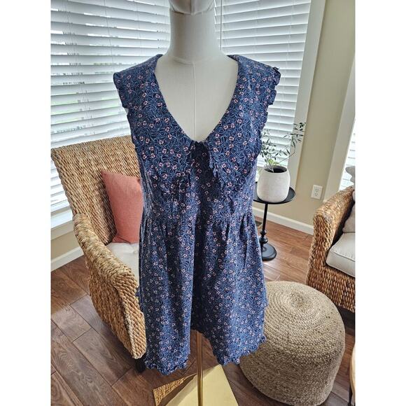 Wilfred Dresses & Skirts - Aritzia Wilfred Selma Floral Dress Women’s Size S